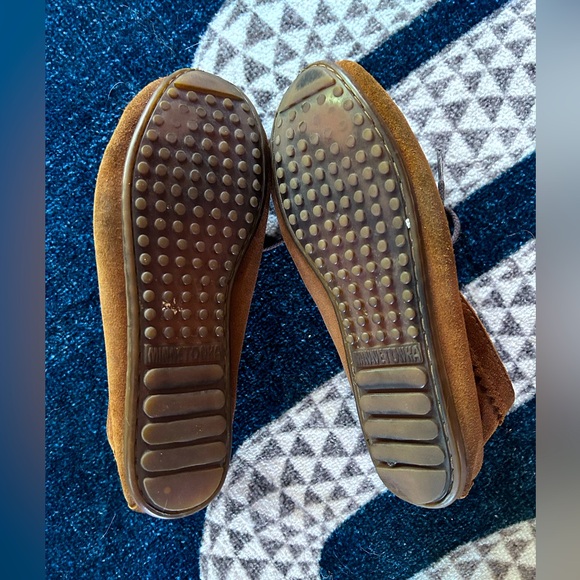 Minnetonka Moccasins 272 Ankle - Picture 3 of 5